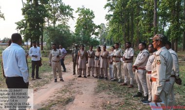 अखिल भारतीय बाघ गणना 2026: बादलखोल अभ्यारण क्षेत्र में अब लगेंगे हाईटेक सीसी कैमरा,,होगी हर जानवर की निगरानी,,,रेंज नारायणपुर में सभी वन कर्मचारियों को दी गयी विशेषज्ञों द्वारा प्रशिक्षण