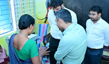 चापाटोली मॉडल आंगनबाड़ी का निरीक्षण, तकनीक और शिक्षा के संगम से खुश हुए प्रभारी सचिव अंकित आनंद