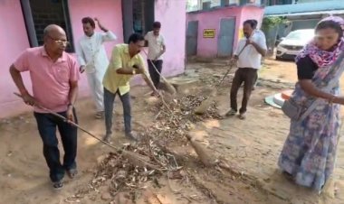 अंतराष्ट्रीय योग दिवस पर चला स्वच्छता महाभियान, जनप्रतिनिधियों ने संभाली कमान,"स्वच्छ परिसर,स्वस्थ जीवन" का संदेश लेकर निकले जनप्रतिनिधि, आमजन से की स्वच्छता अपनाने की अपील