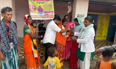 कुदमुरा से गूंजा पोलियो मुक्त भारत का संकल्प, जनपद उपाध्यक्ष अरविंद गुप्ता ने नन्हे बच्चों को पिलाई 'जीवन की दो बूंद'