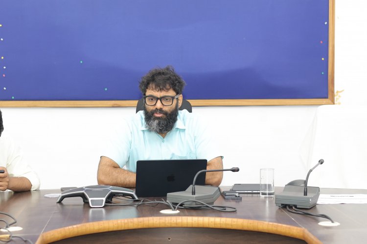 सुघ्घर छत्तीसगढ़ अभियान को लेकर प्रशासन अलर्ट, कलेक्टर ने दिए सख्त निर्देश अब कोई नहीं रहेगा वंचित, 31 योजनाओं से जुड़ेगा हर पात्र हितग्राही