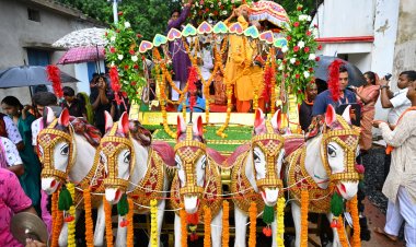 आस्था के रथ पर सवार हुआ दोकड़ा, मुख्यमंत्री ने निभाई सदियों पुरानी गजपति परंपरा